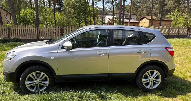 łódzkie Nissan Qashqai cena 32800 przebieg: 238000, rok produkcji 2010 z Mosina